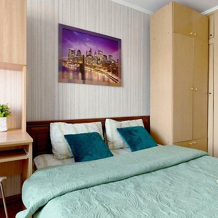 L3-82 Main Street- Modern New Three 3 Separate 3Bedrooms 100 M2 - Central Location, Metro Palace Of Sports - Gulliver Mall, Arena City เคียฟ ภายนอก รูปภาพ